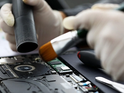 KOMPIUTERIŲ VALYMAS NUO DULKIŲ Paslaugos kaina tik 15 €!